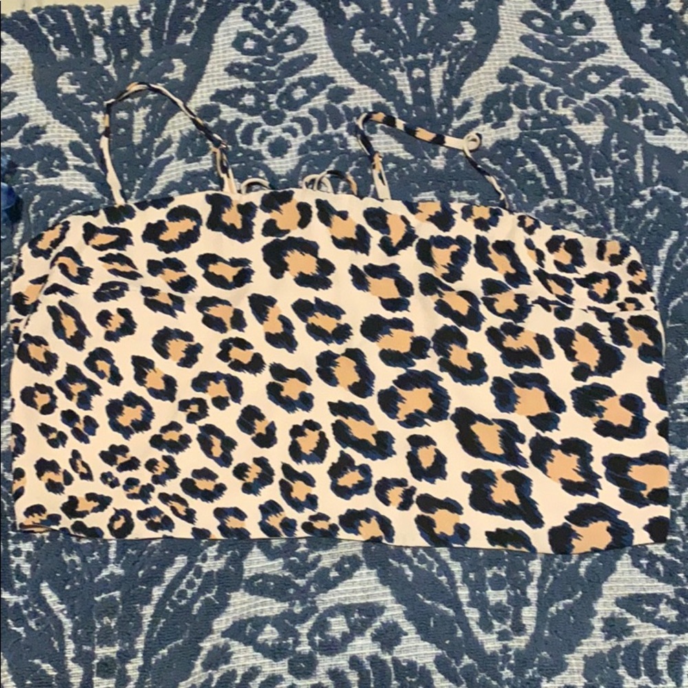 New Victoria Secret crop cheetah top